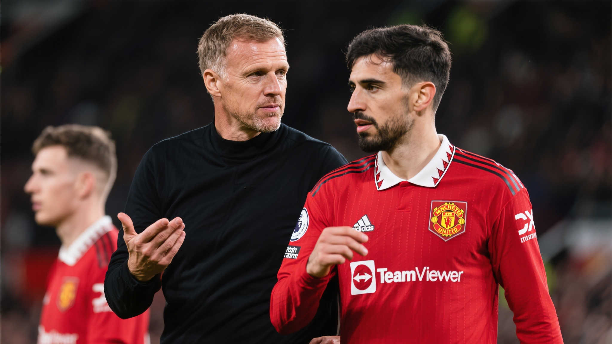 门将之争！大马丁点头赴曼联，奥纳纳坚守阵地